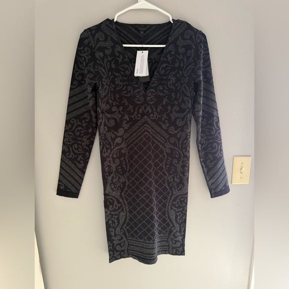 Guess Womens Elisa Jacquard Black Bodycon Seamless Long Sleeve Dress M/L New - Picture 2 of 9